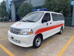 金杯新快運(yùn)救護(hù)車(chē)